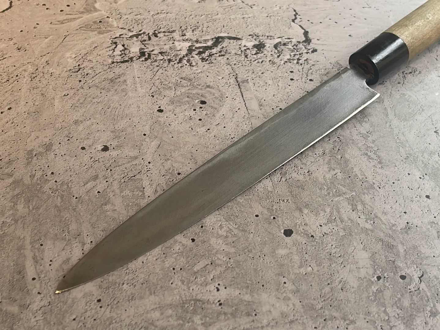 Vintage Japanese Yanagiba Knife 220mm Made in Japan 🇯🇵 Carbon Steel 582 - Image 8