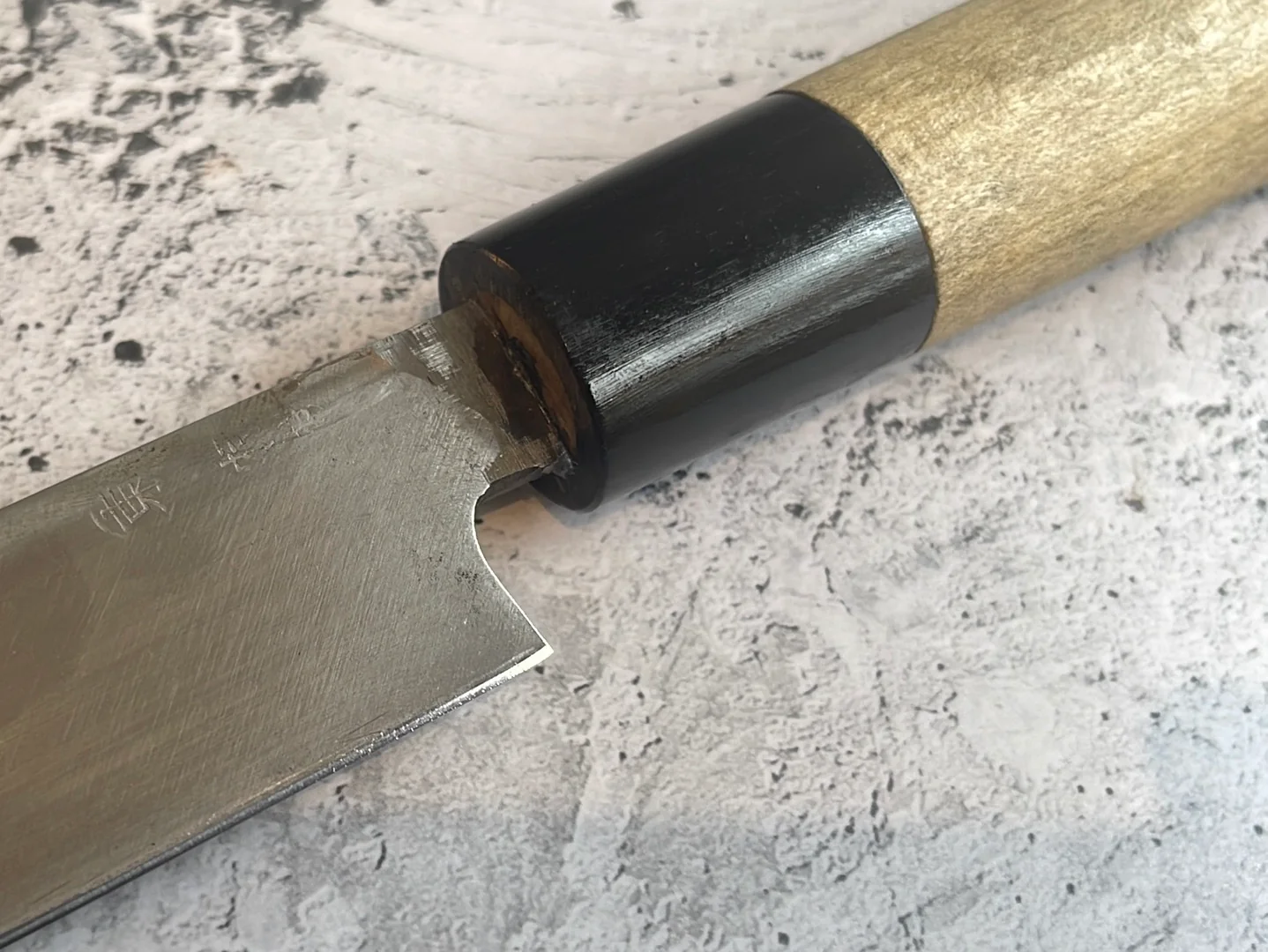 Vintage Japanese Yanagiba Knife 220mm Made in Japan 🇯🇵 Carbon Steel 582 - Image 9
