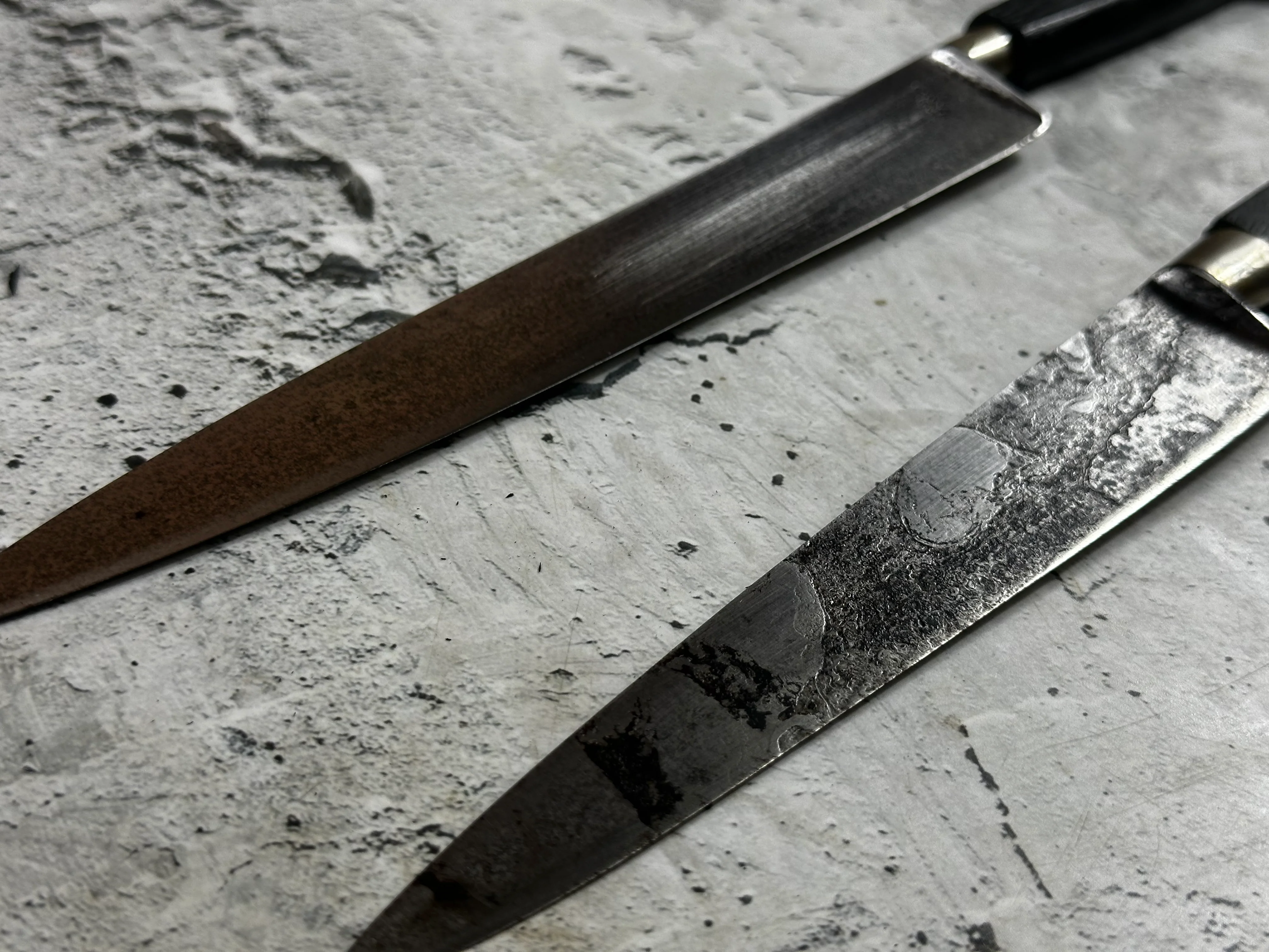 Vintage Nogent Knife Set 2x Carbon Steel Made in France 2044 - Image 3