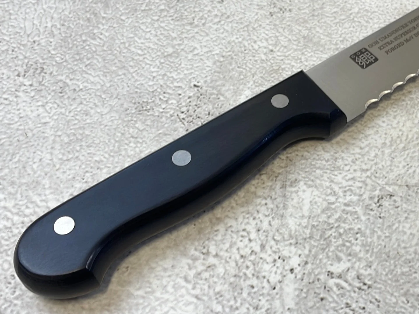 Yoshihiro MoV Bread Knife 300mm - Made in Japan 🇯🇵 - Image 6