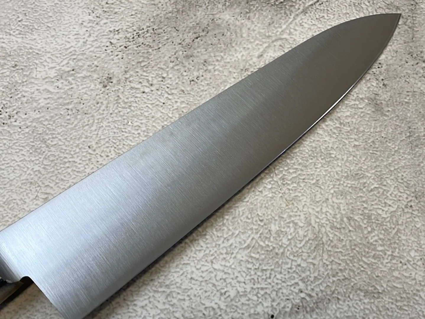 Yoshihiro MoV Deba Knife 210mm - Made in Japan 🇯🇵 - Image 10