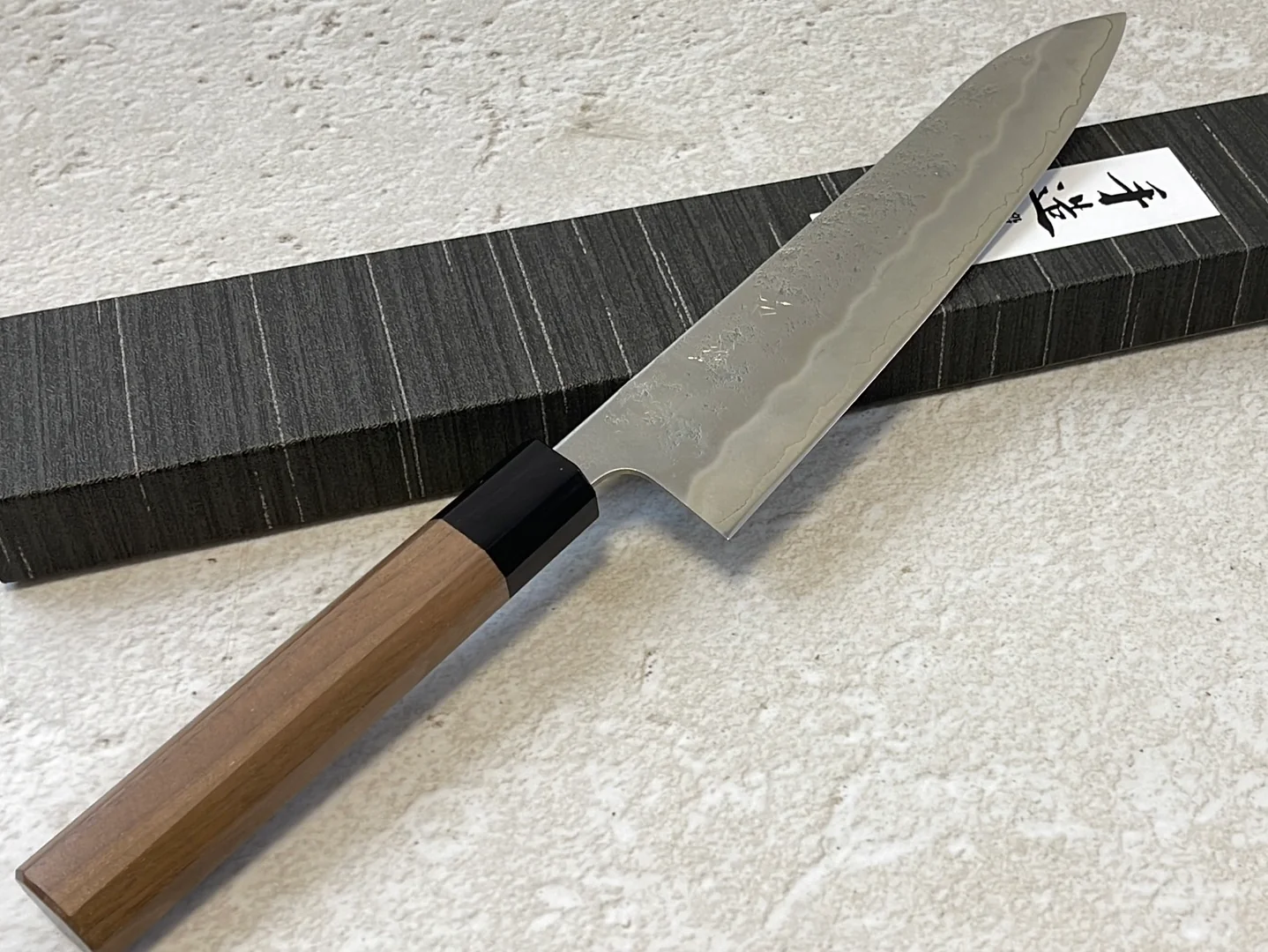 Yoshimune Gyuto 210 mm (8.3 in) Ginsan (Silver #3) Nashiji finish Double-Bevel Walnut Octagonal Handle - Image 2