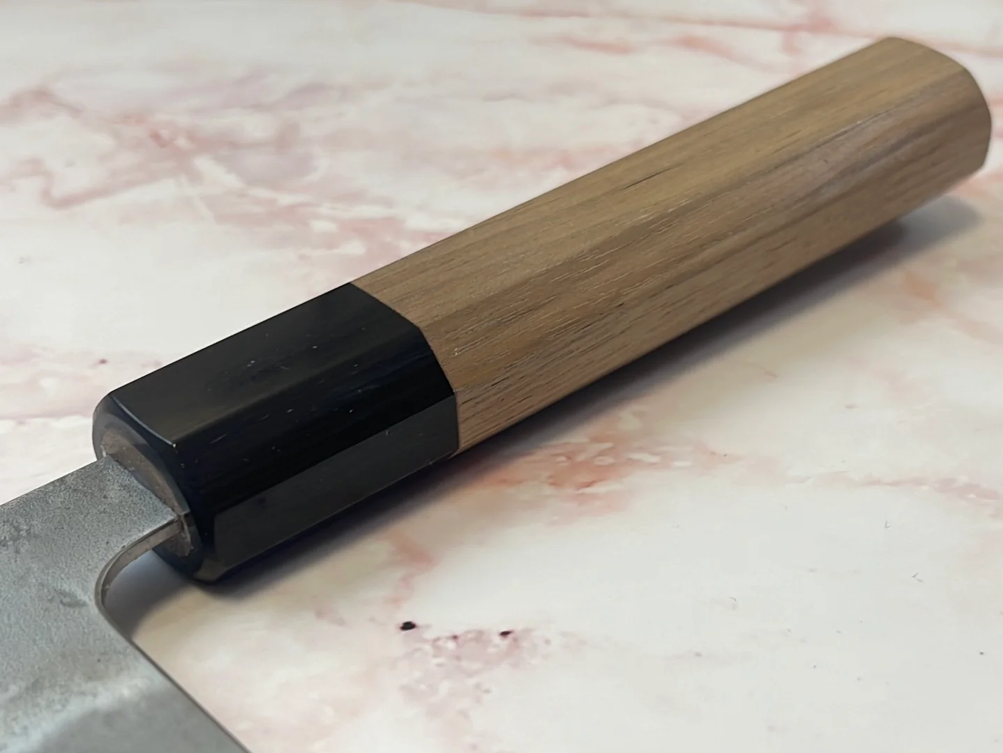 Yoshimune Nakiri 165 mm (6.5 in) Ginsan (Silver #3) Nashiji finish Double-Bevel Walnut Octagonal Handle - Image 7
