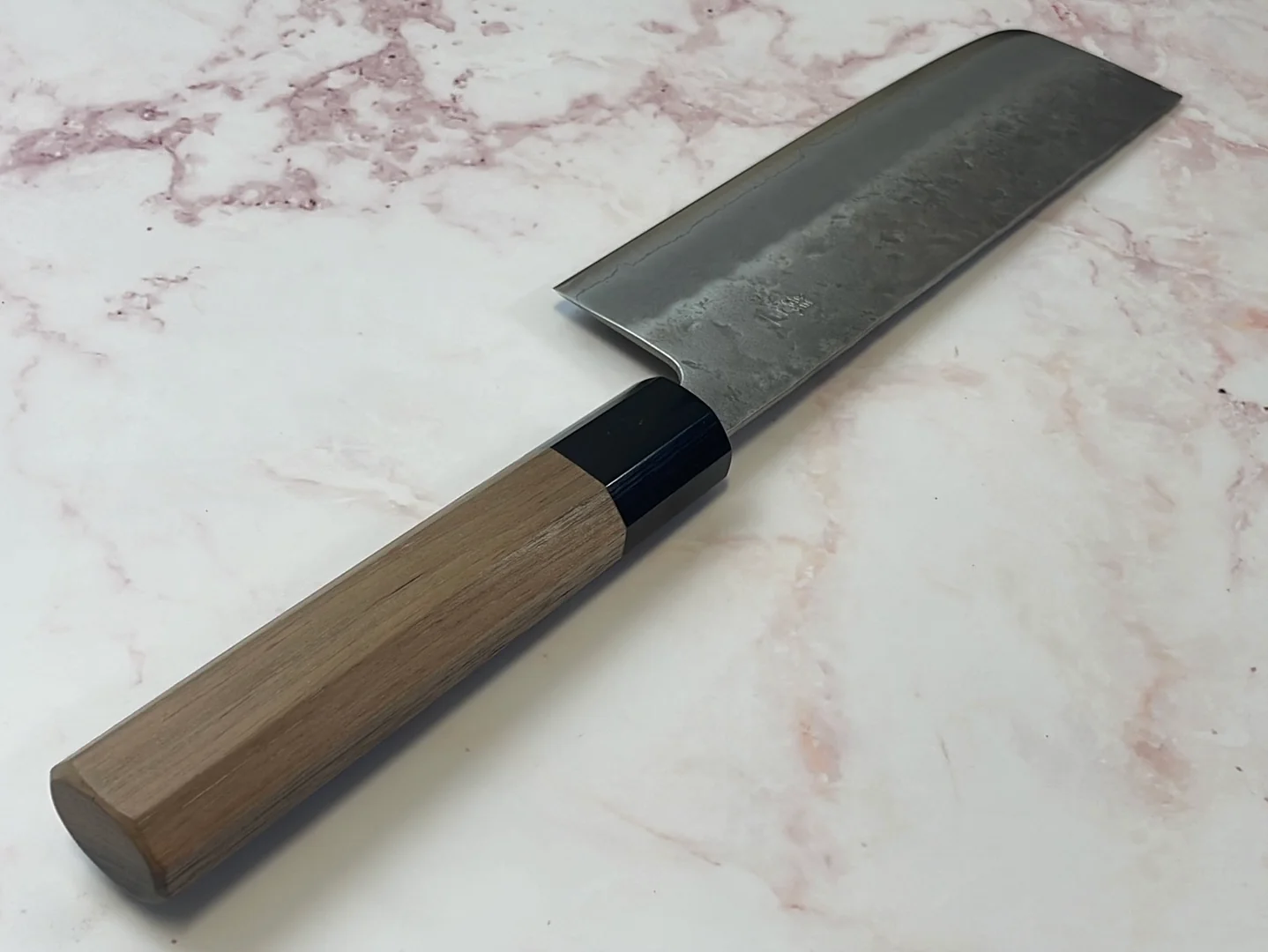 Yoshimune Nakiri 165 mm (6.5 in) Ginsan (Silver #3) Nashiji finish Double-Bevel Walnut Octagonal Handle - Image 9