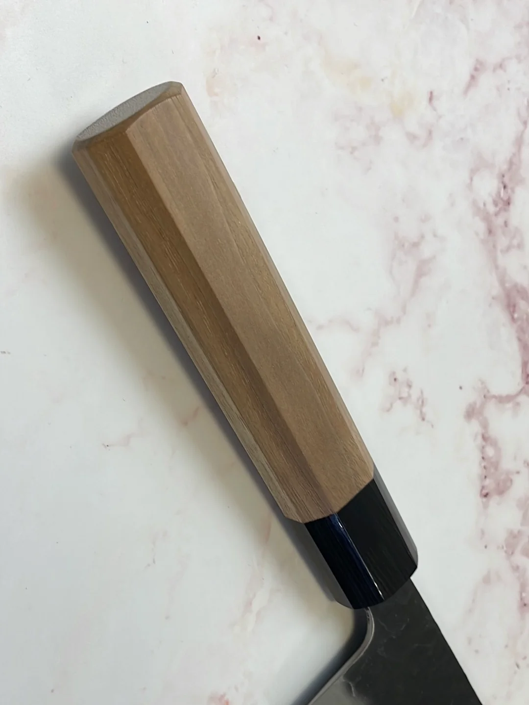 Yoshimune Nakiri 165mm (6.5in) Stainless clad Aogami(Blue) Super Black Hammered Finish Double-Bevel Walnut Octagonal Handle - Image 11
