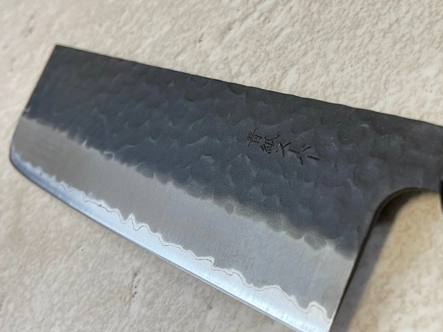 Yoshimune Nakiri Black Stainless 165mm Aogami Super Hammered Finish Double-Bevel Walnut Octagonal Handle - Image 13
