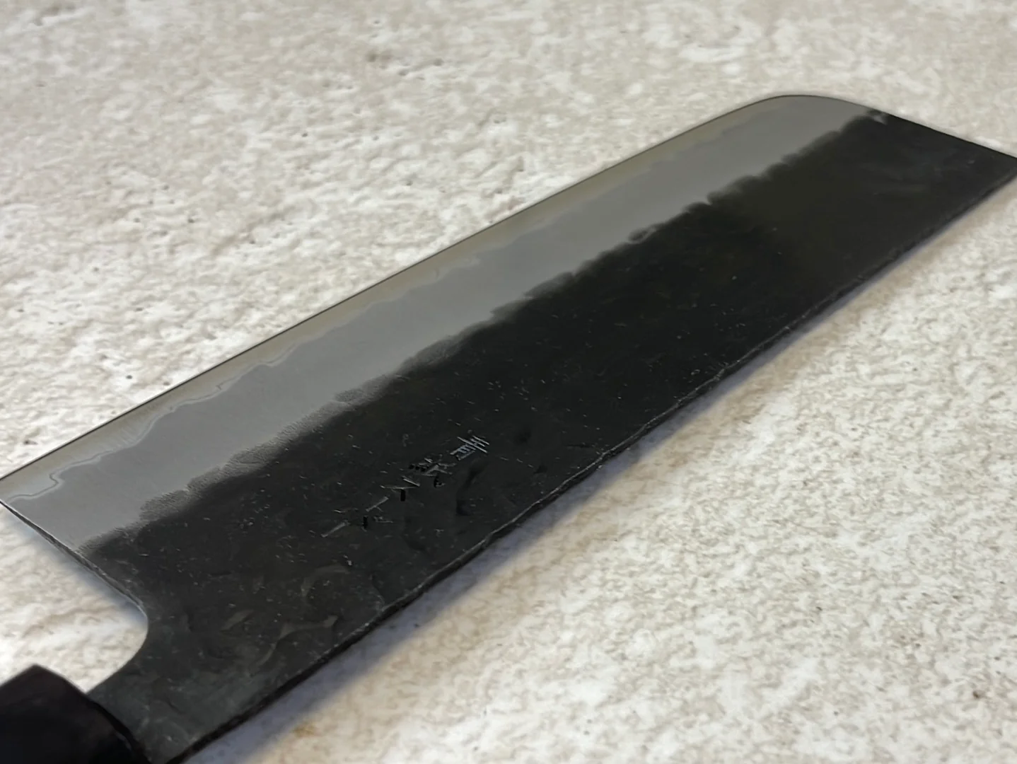 Yoshimune Nakiri Black Stainless 165mm Aogami Super Hammered Finish Double-Bevel Walnut Octagonal Handle - Image 15