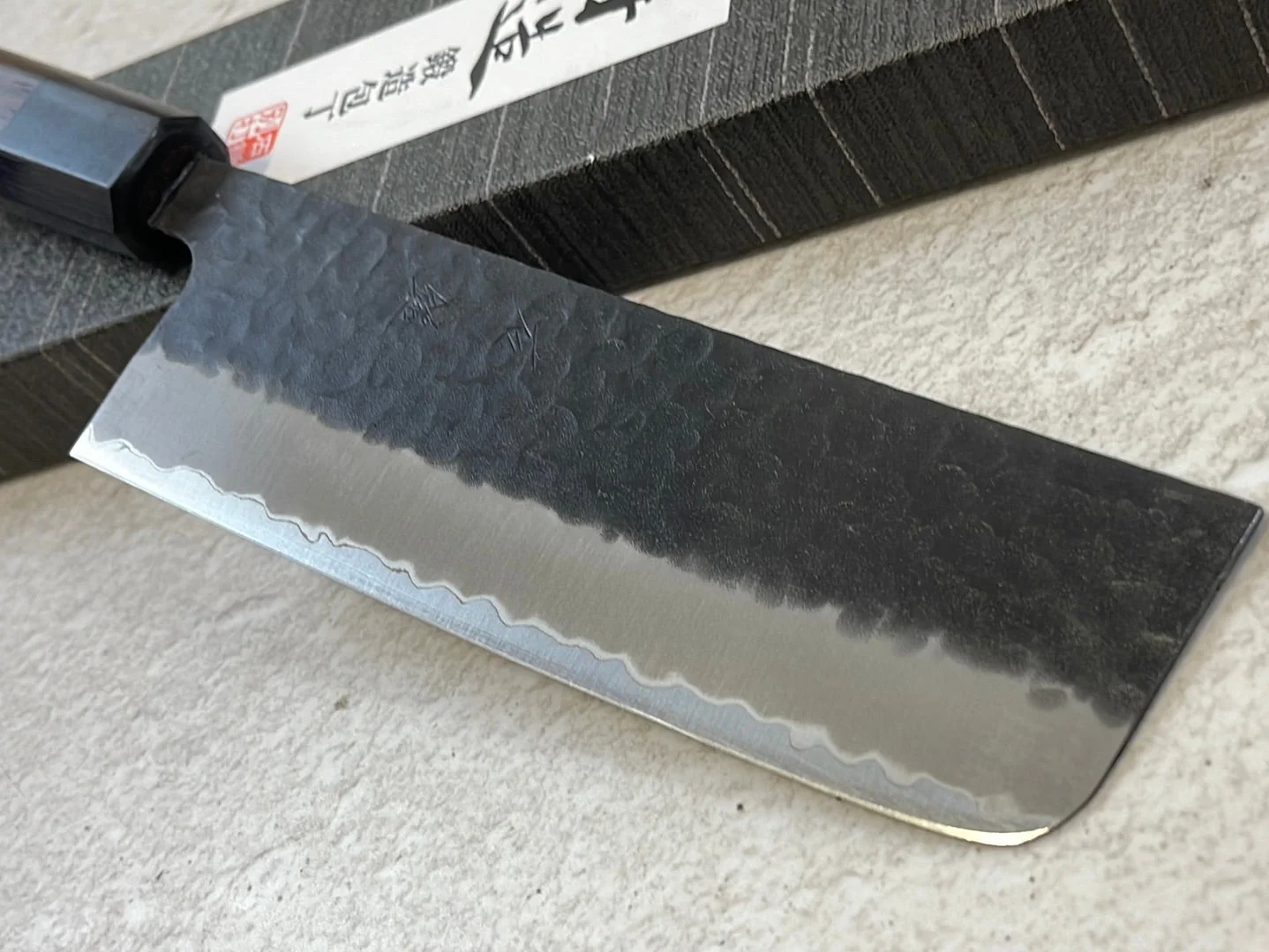 Yoshimune Nakiri Black Stainless 165mm Aogami Super Hammered Finish Double-Bevel Walnut Octagonal Handle - Image 5