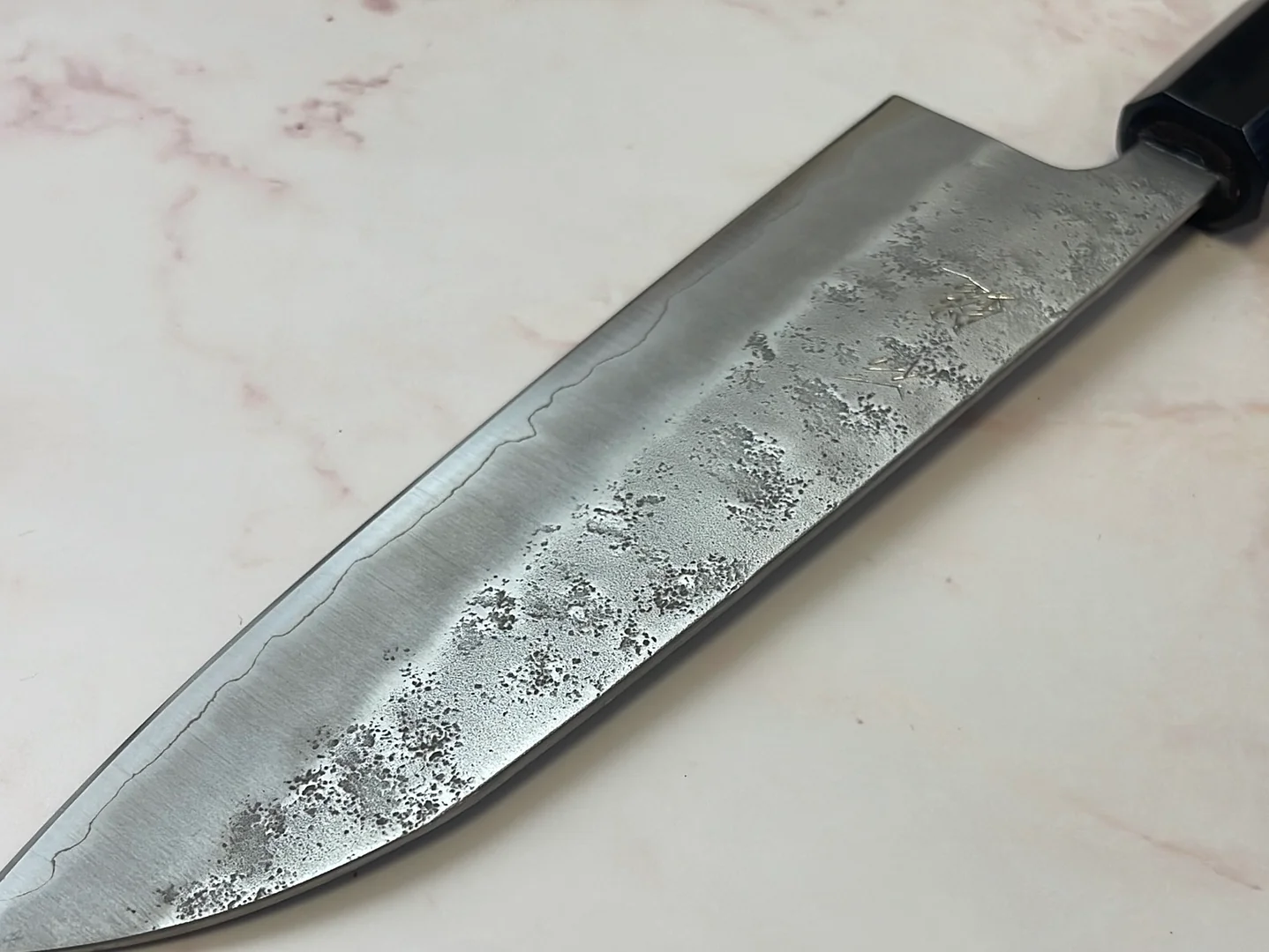 Yoshimune Santoku 165 mm (6.5 in) Ginsan (Silver #3) Nashiji finish Double-Bevel Walnut Octagonal Handle - Image 15