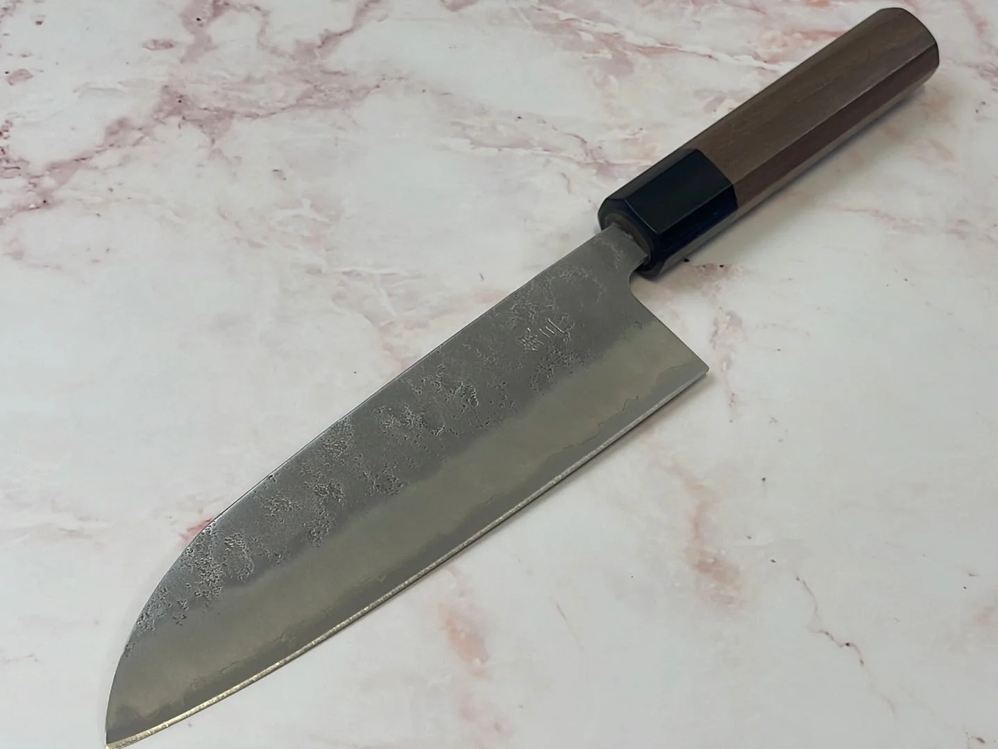 Yoshimune Santoku 165 mm (6.5 in) Ginsan (Silver #3) Nashiji finish Double-Bevel Walnut Octagonal Handle - Image 4