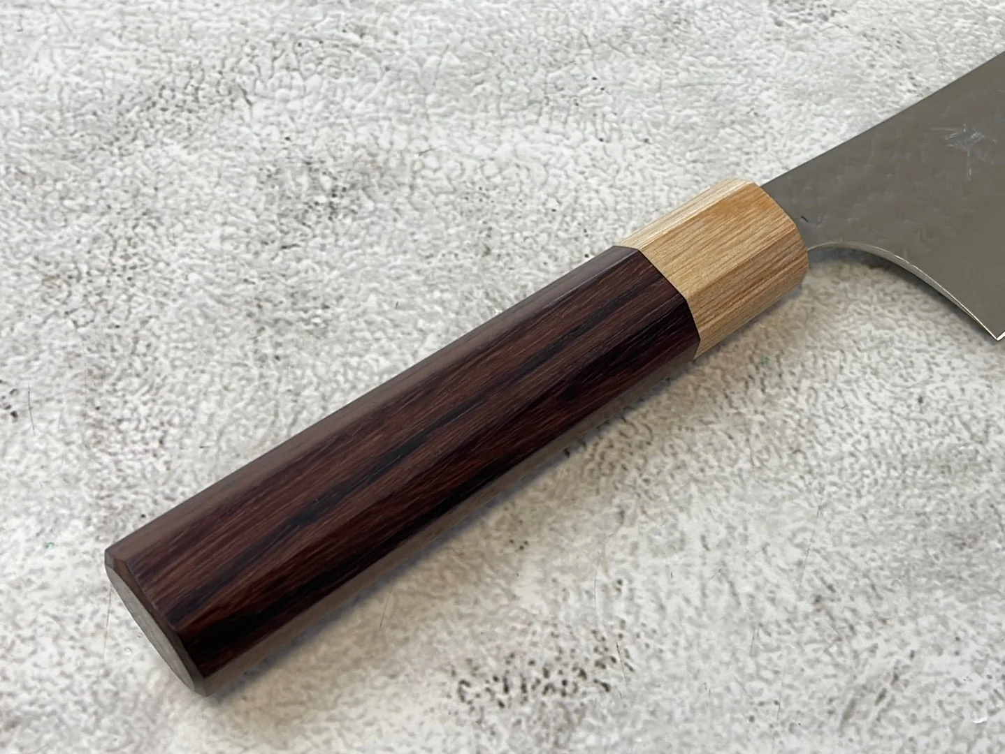 Yu Kurosaki R2(SG2) Hammered SENKO-EI WA RS8H Japanese Gyuto 210mm with Brown-Ring Octagonal Handle - Image 4
