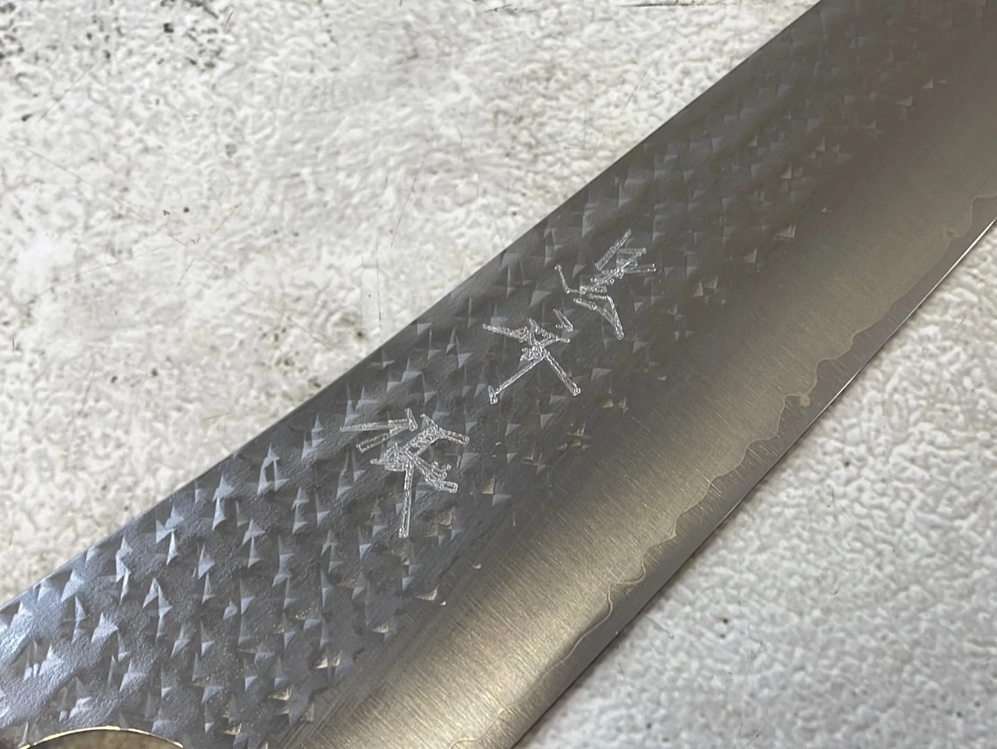 Yu Kurosaki R2(SG2) Hammered SENKO-EI WA RS8H Japanese Gyuto 240mm with Brown-Ring Octagonal Handle - Image 6
